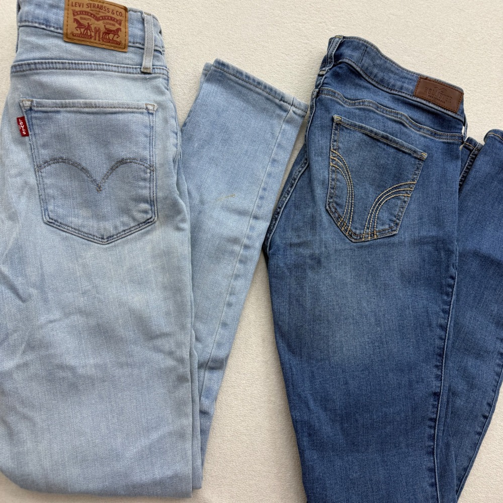 Levi's Hollister Jeans 2Pc Bundle Women Size 27 Blue Skinny Distressed